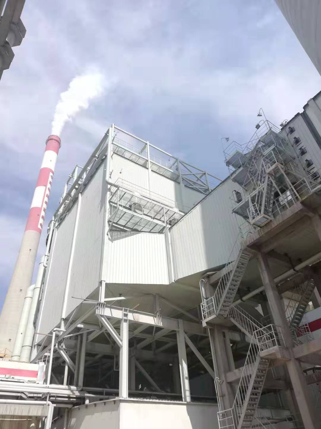 濕式電(diàn)除塵 濕式電(diàn)除塵